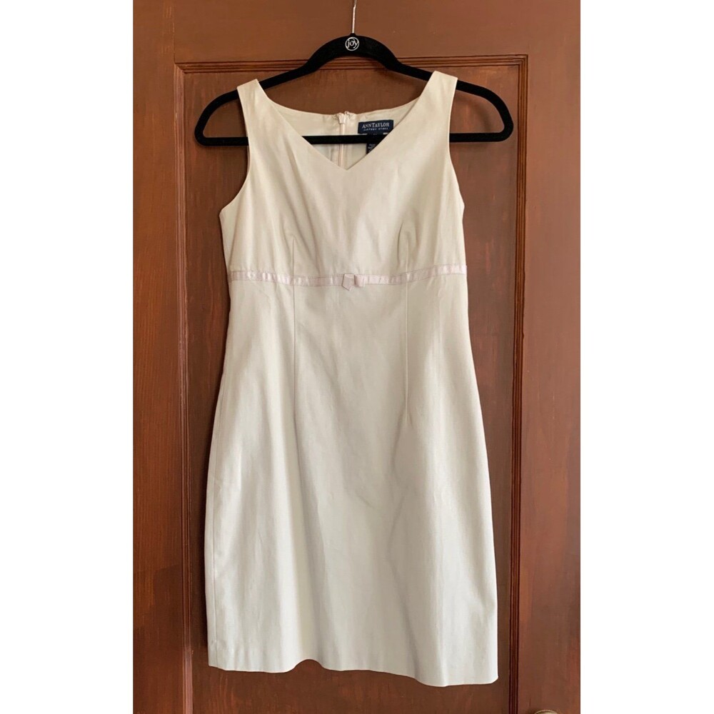 Ann Taylor Dress, Cream color, size 2 petite